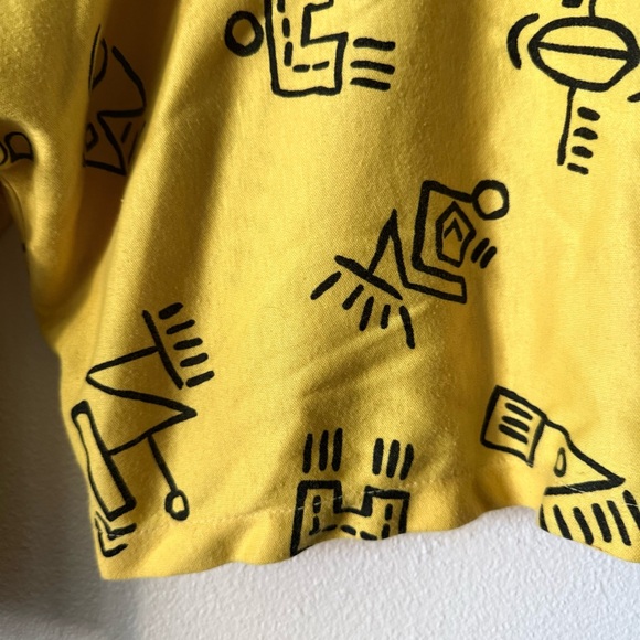 Vintage 80s/90s Yellow Graphic Women's Cropped Top Scoop Back - Picture 3 of 4